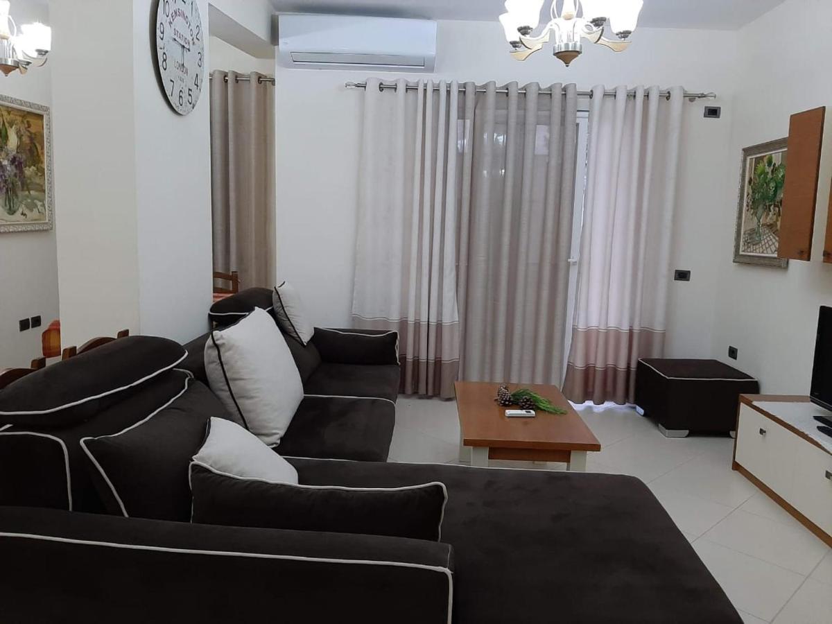 Milka Apartment Golem  Bagian luar foto